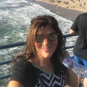 Meet your Posher, Denise